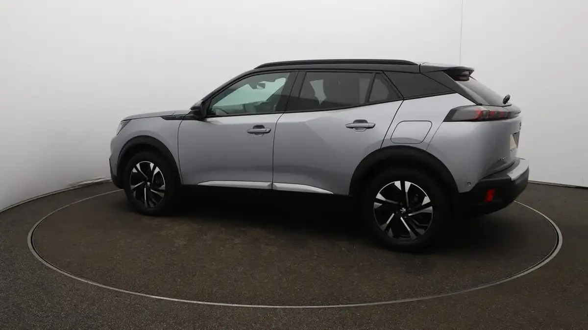 2023-peugeot-2008-suv-e-gt-136bhp-50kwh-station-wagon-big-46