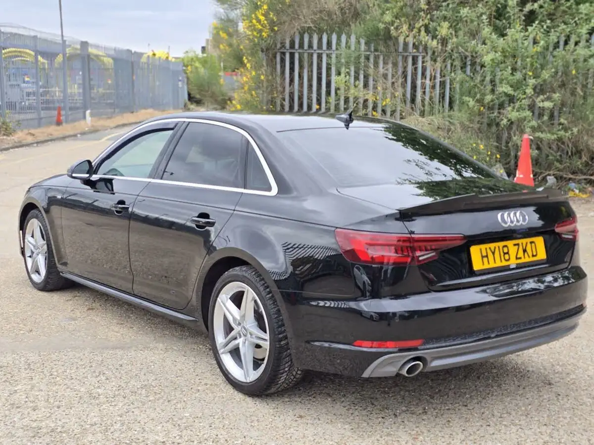 2018-audi-a4-20-tdi-s-line-150ps-tronic-big-3