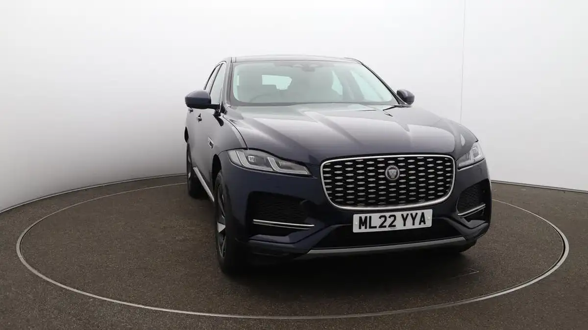 2022-jaguar-f-pace-20-p400e-s-big-36