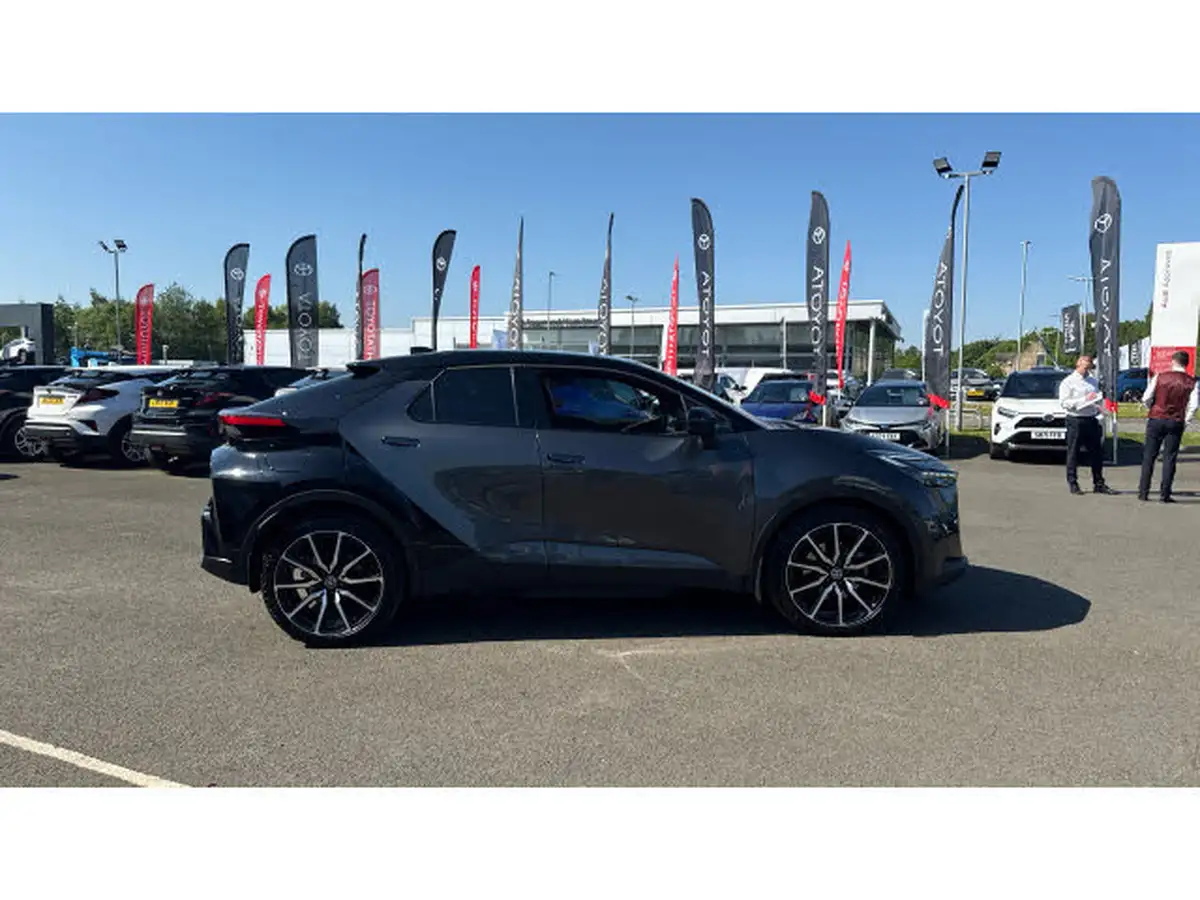 2024-toyota-c-hr-20-vvt-i-gr-sport-220bhp-plug-in-safety-packpremium-pack-big-15