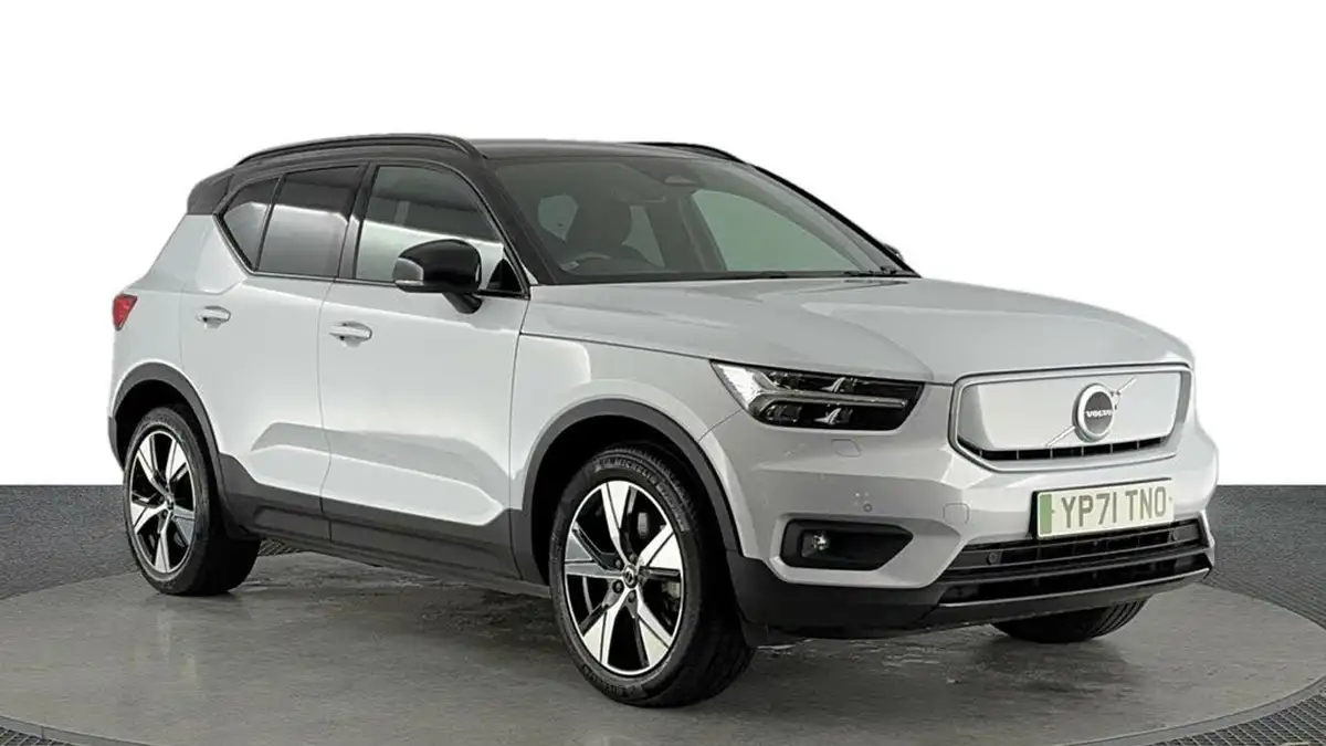 2022-volvo-xc40-e-twin-recharge-plus-big-1