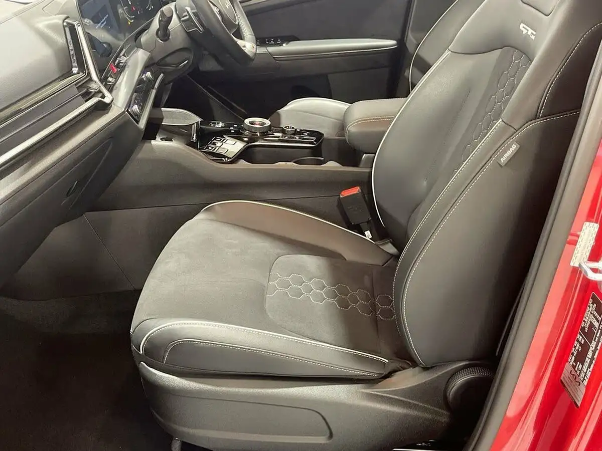2024-kia-sportage-16-t-gdi-gt-line-261bhp-awd-phev-auto-big-15