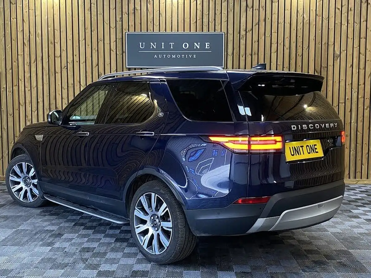 2017-land-rover-discovery-30td6-hse-luxury-big-1