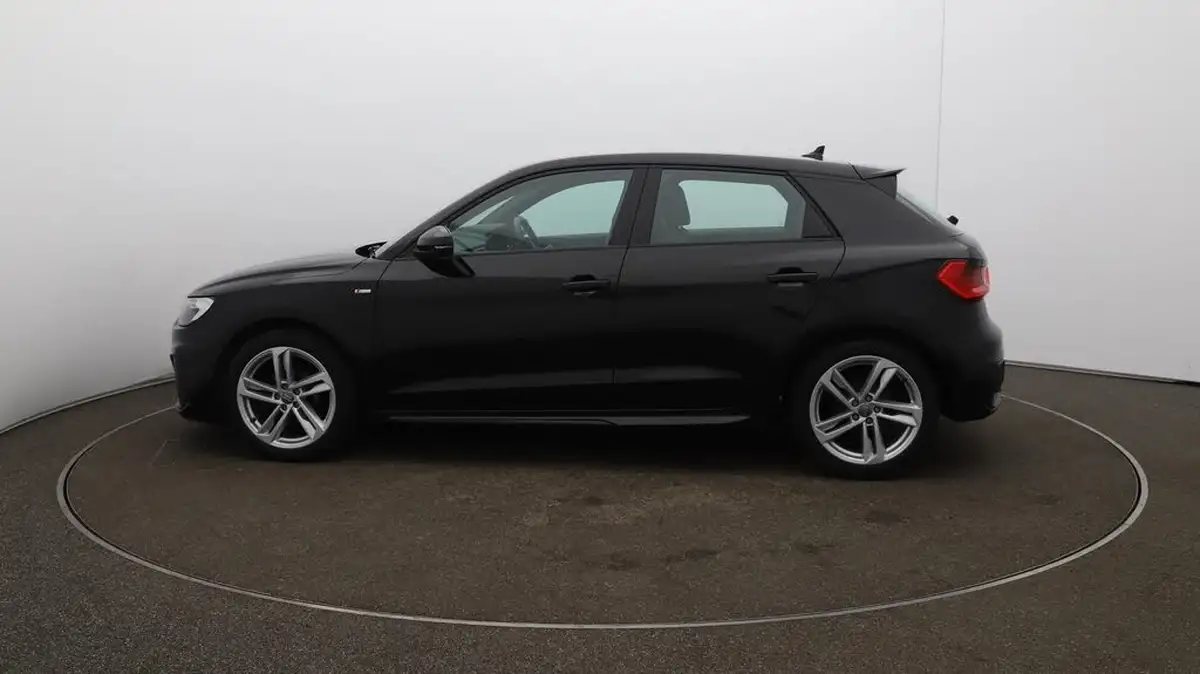2019-audi-a1-10-25-tfsi-s-line-big-64
