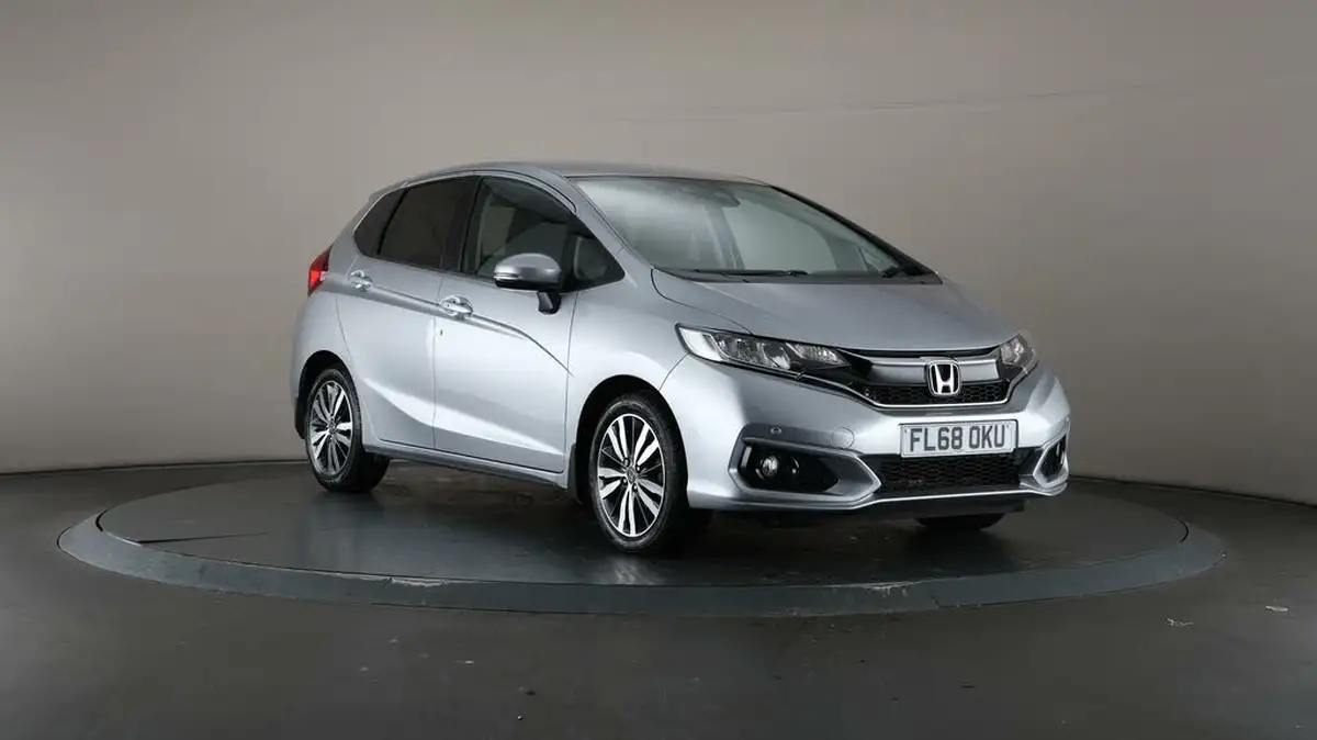2018-honda-jazz-13-i-vtec-ex-navi-big-52