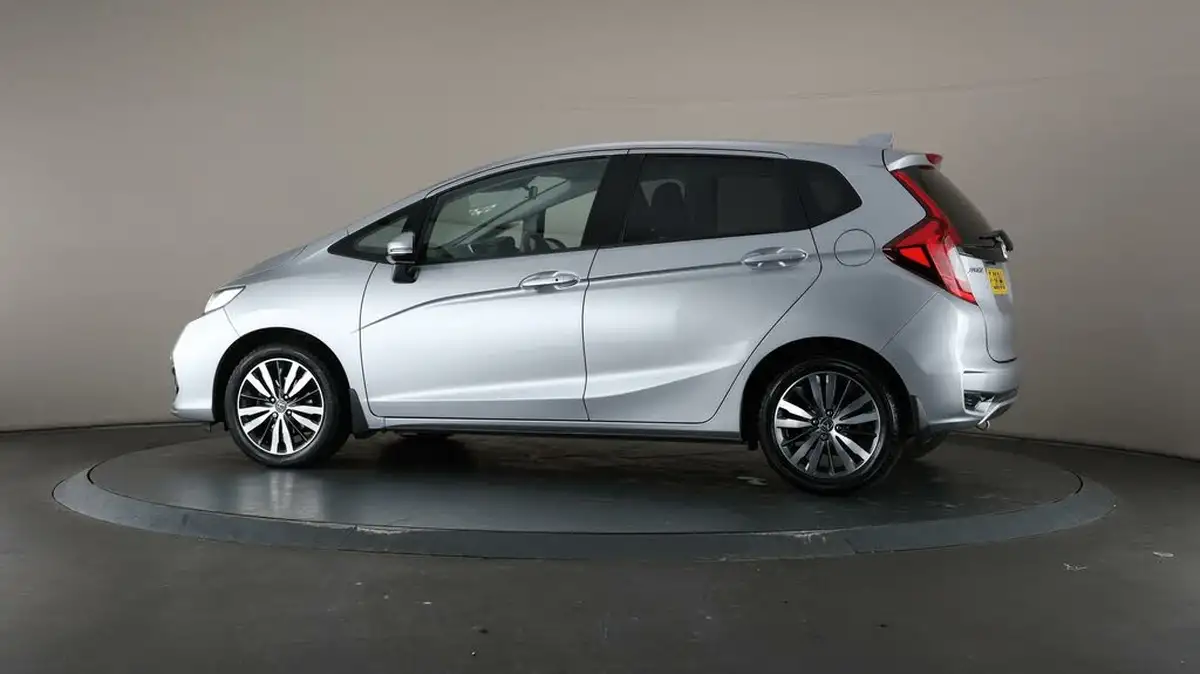 2018-honda-jazz-13-i-vtec-ex-navi-big-76