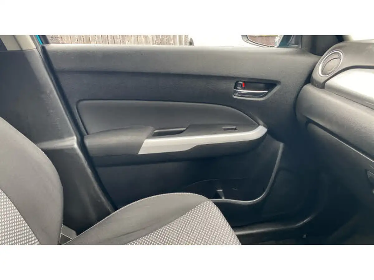 2018-suzuki-vitara-16-sz-t-big-28