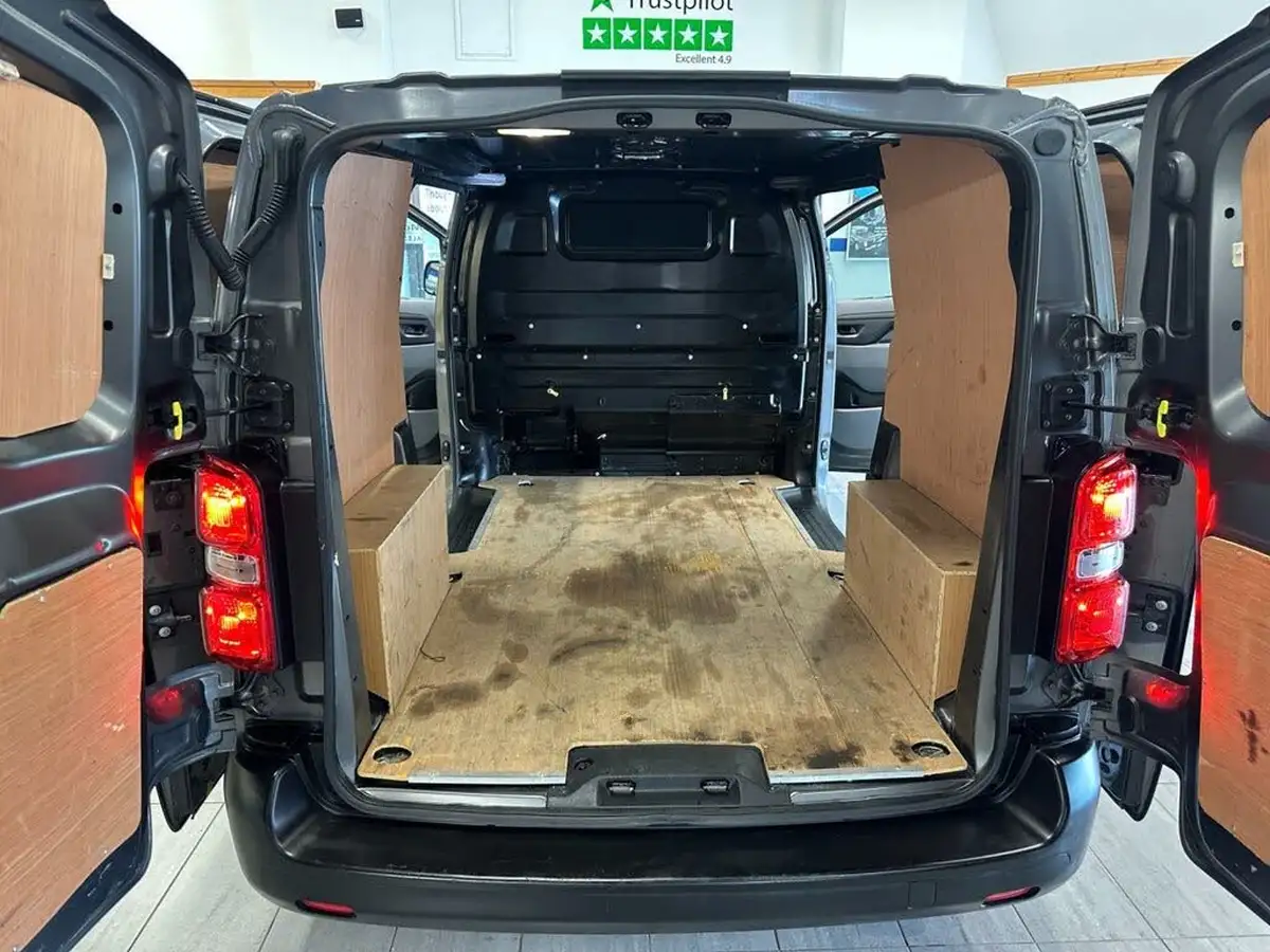 2022-citroen-dispatch-15bluehdi-enterprise-pro-m-1000-big-21