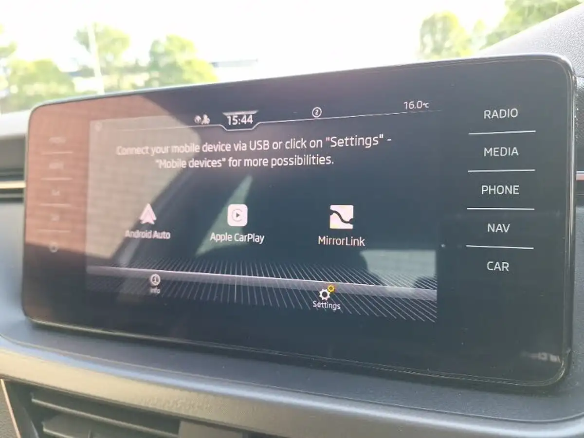 2022-skoda-kamiq-10-tsi-se-l-big-17
