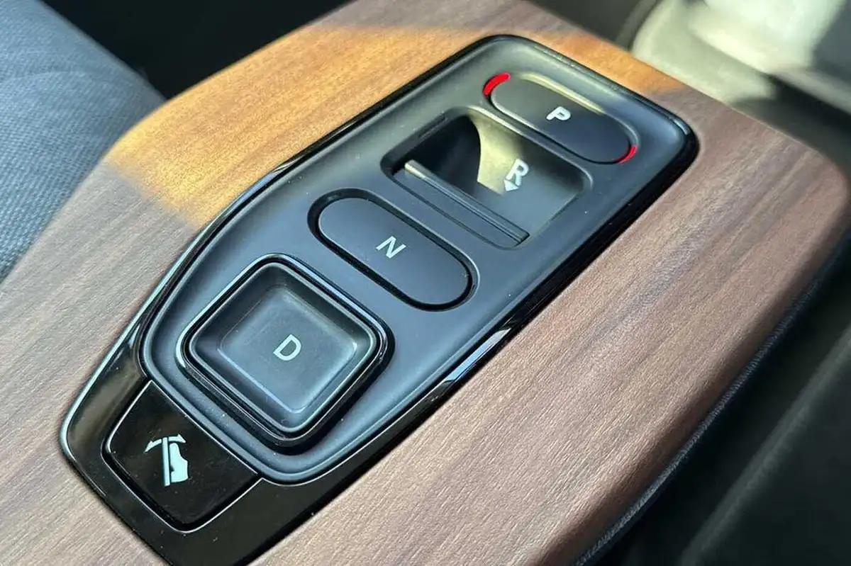 2020-honda-honda-e-e-advance-16in-big-17
