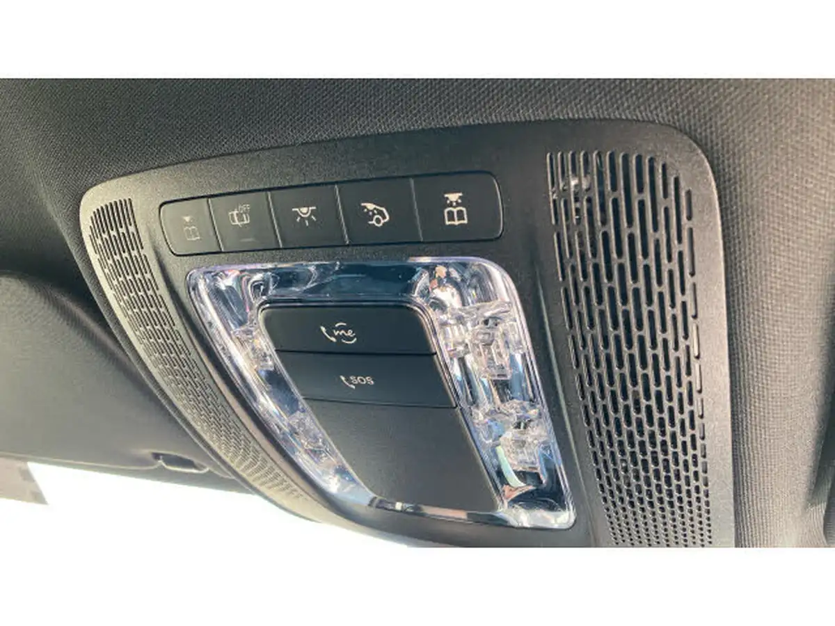 2021-mercedes-benz-a-class-20d-a220d-amg-line-hatchback-5d-big-32