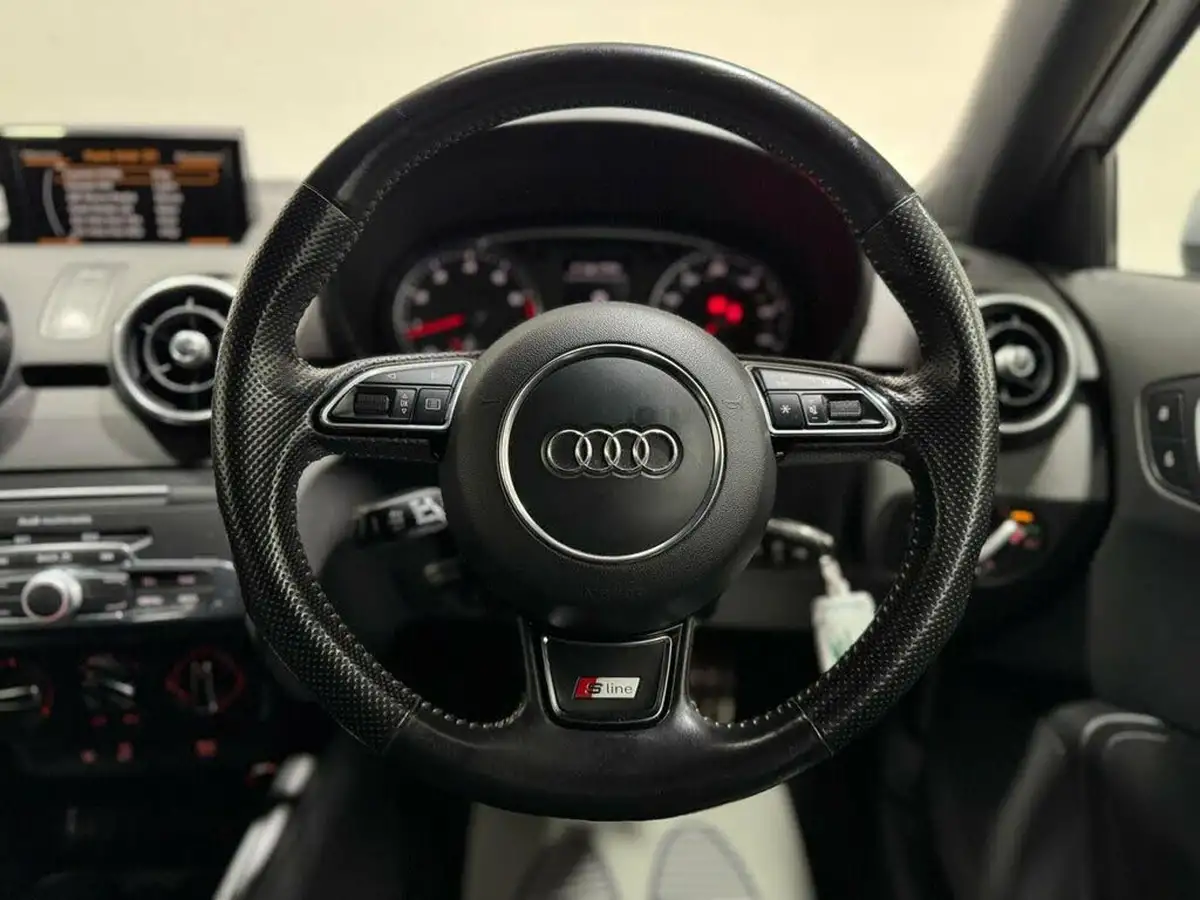 2016-audi-a1-14-tfsi-s-line-125ps-hatchback-3d-big-8
