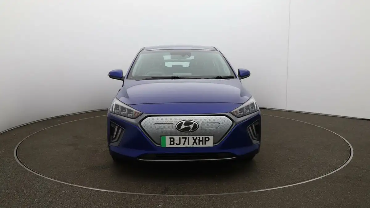 2022-hyundai-ioniq-e-premium-electric-big-39