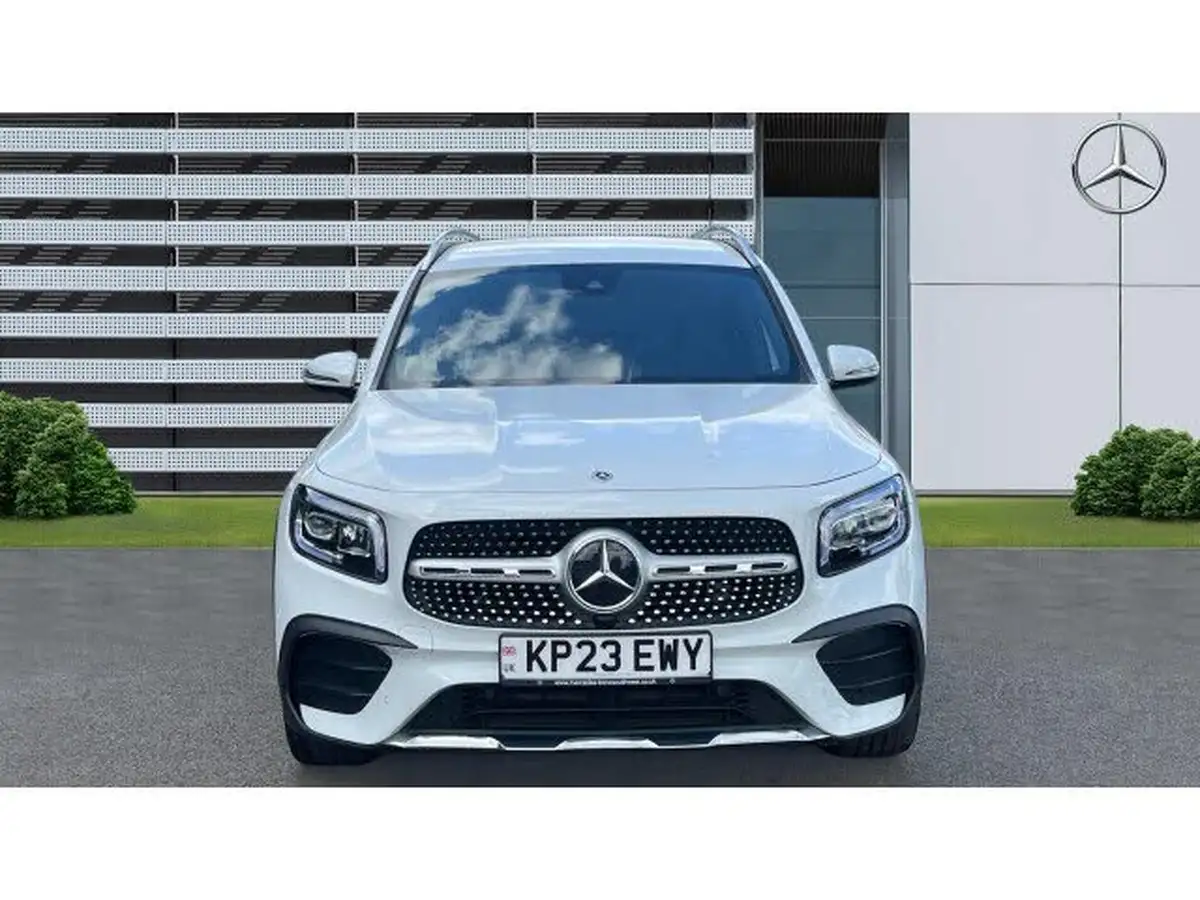 2023-mercedes-benz-glb-class-13-glb200-amg-line-executive-big-2