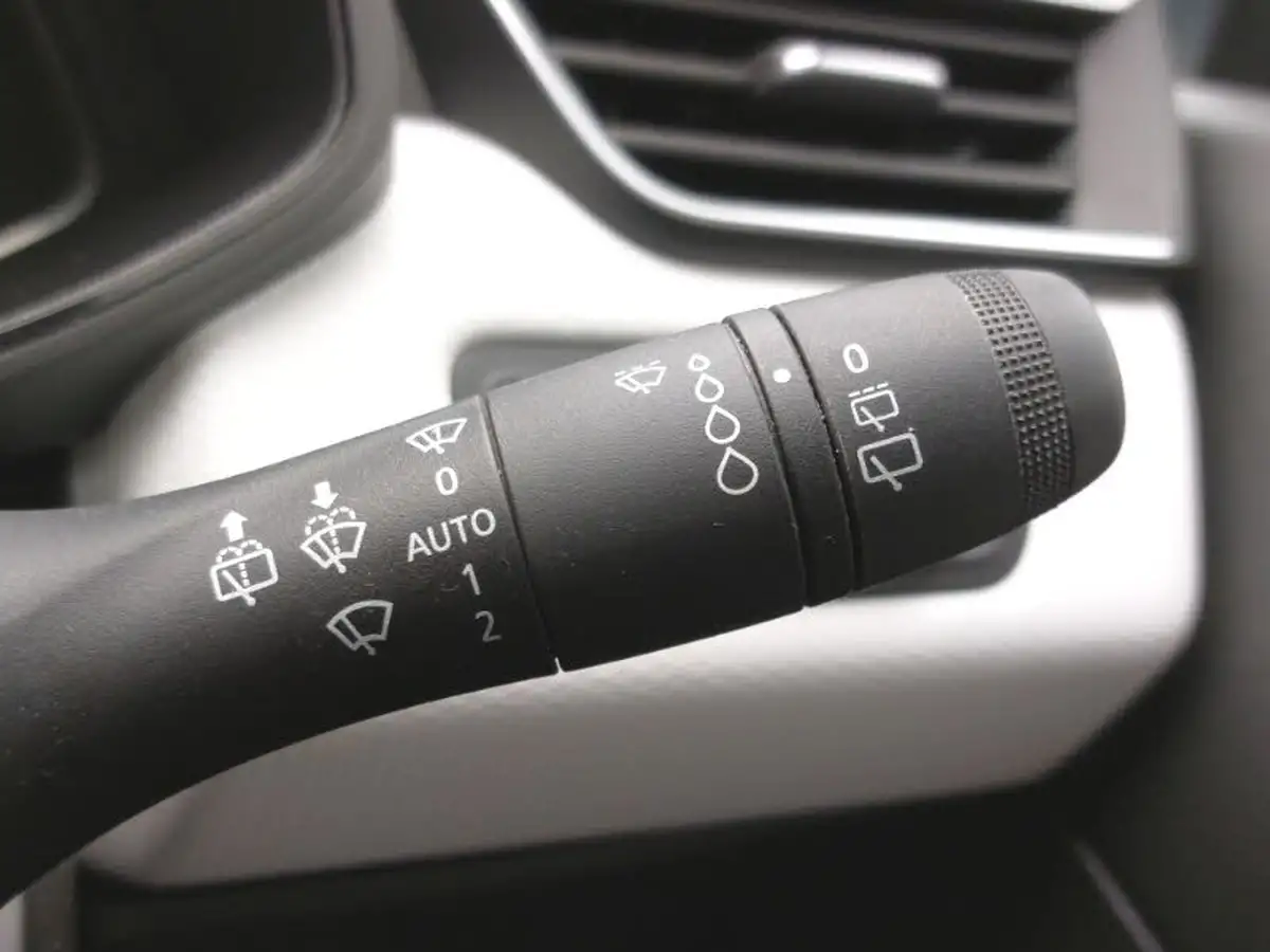2021-renault-clio-10-tce-s-edition-90ps-big-16