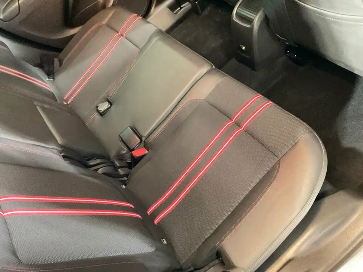 2021-vauxhall-crossland-12-sri-nav-130ps-big-26