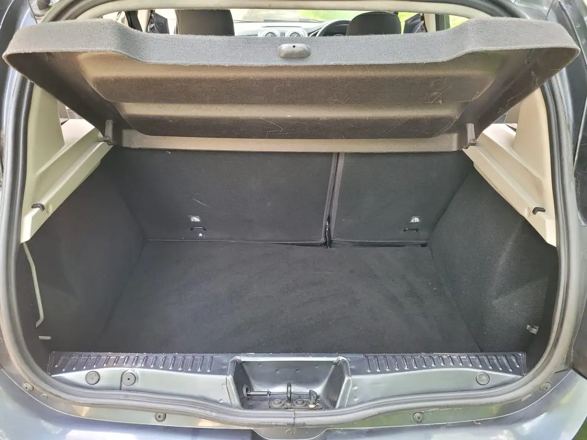 2017-dacia-sandero-stepway-15dci-laureate-big-24