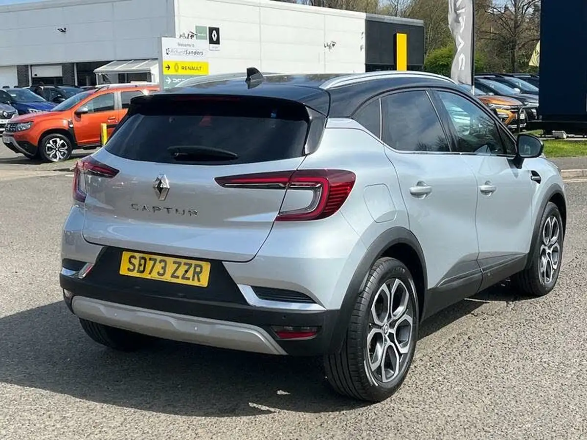 2023-renault-captur-10-tce-techno-big-2