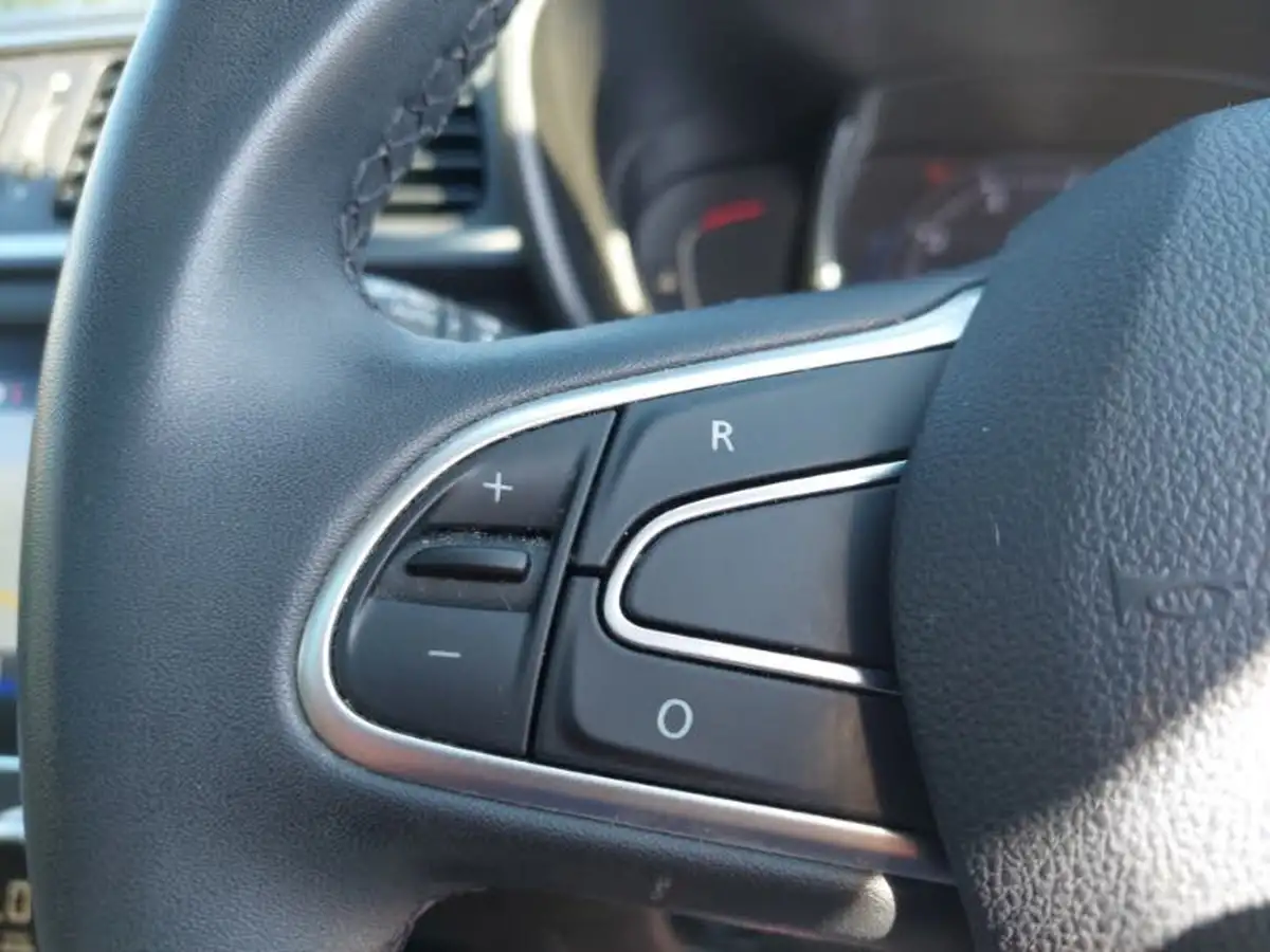 2019-renault-kadjar-13-tce-s-edition-140bhp-big-14