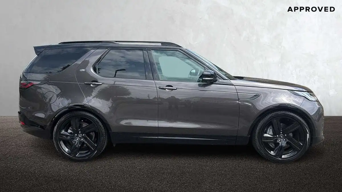 2023-land-rover-discovery-30-d300-commercial-dynamic-hse-big-4