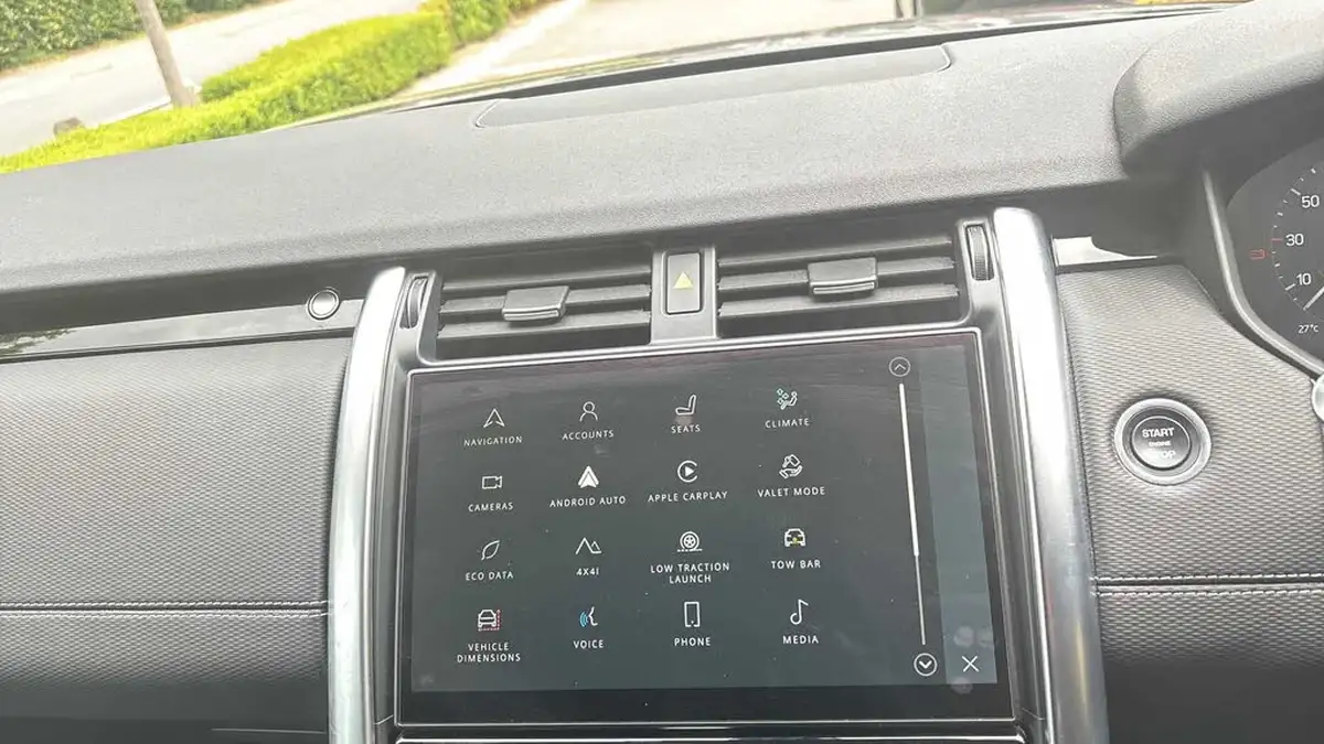 2023-land-rover-discovery-30-d300-commercial-dynamic-hse-big-28