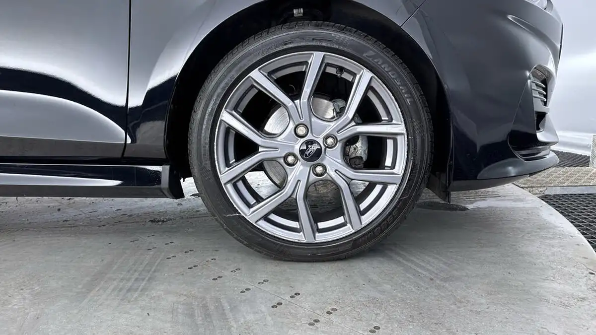 2022-ford-fiesta-10t-st-line-100ps-5d-big-32