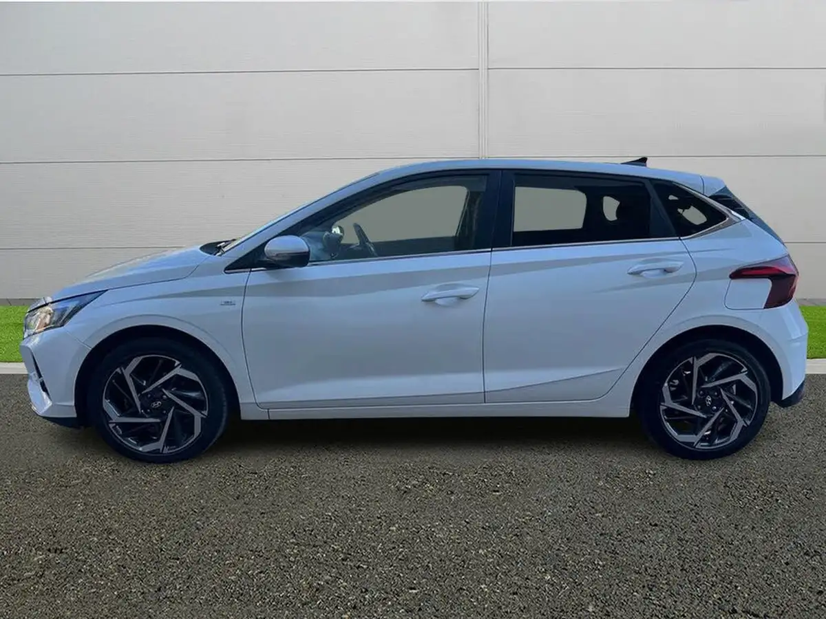 2022-hyundai-i20-10-t-gdi-premium-eclutch-imt-big-3