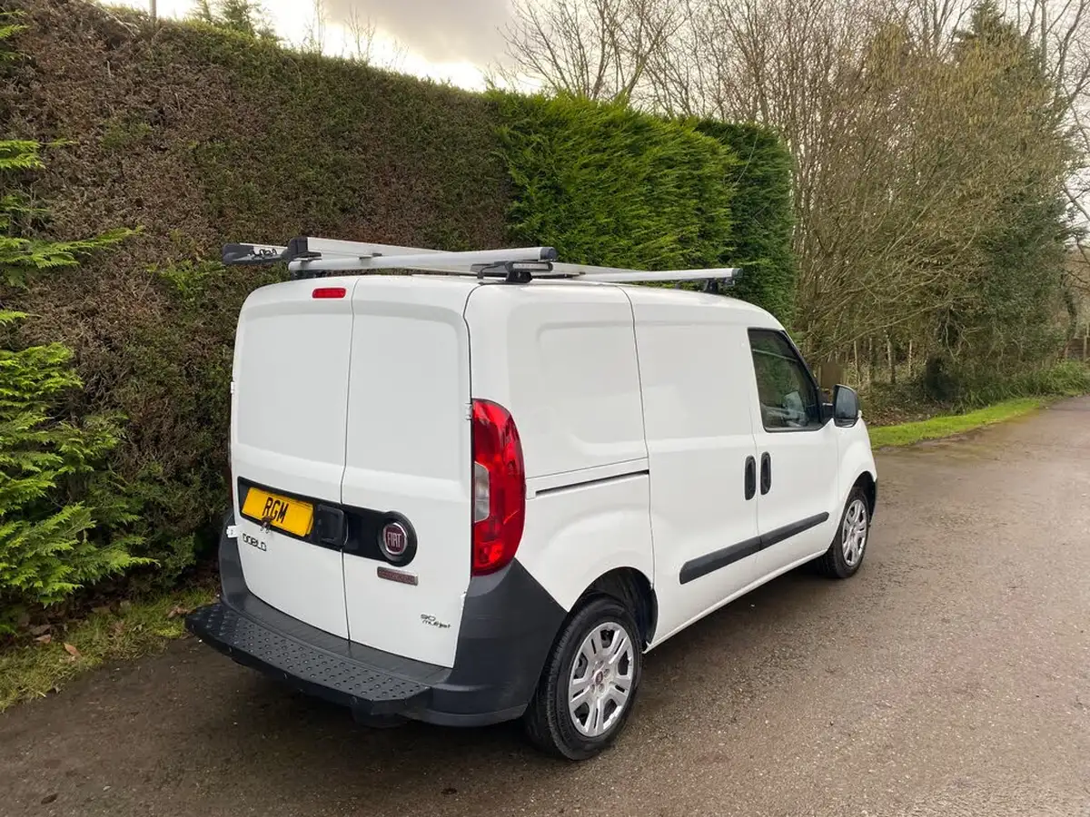 2015-fiat-doblo-cargo-13td-v-l1-refrigerated-van-big-2