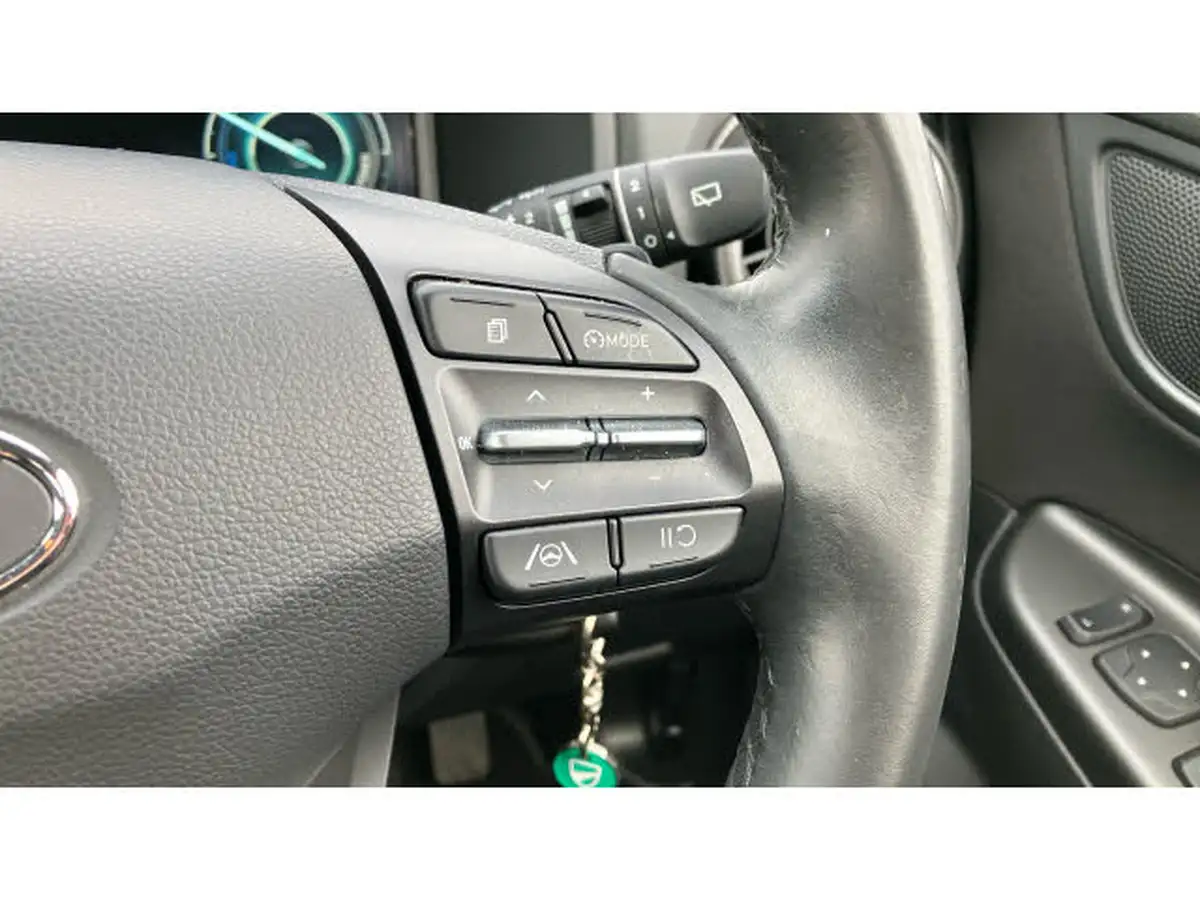 2022-hyundai-kona-16-gdi-se-connect-big-35