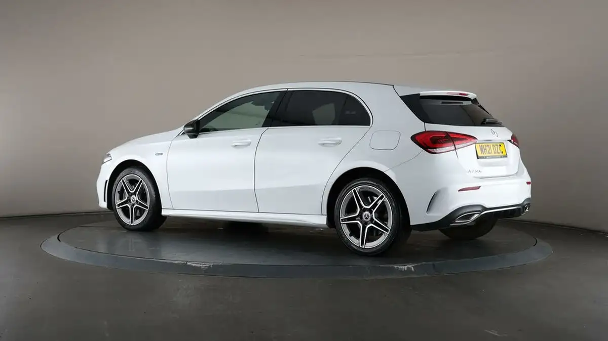 2021-mercedes-benz-a-class-13-a250e-amg-line-hatchback-5d-big-74