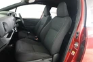 2016-toyota-yaris-133-design-small-35