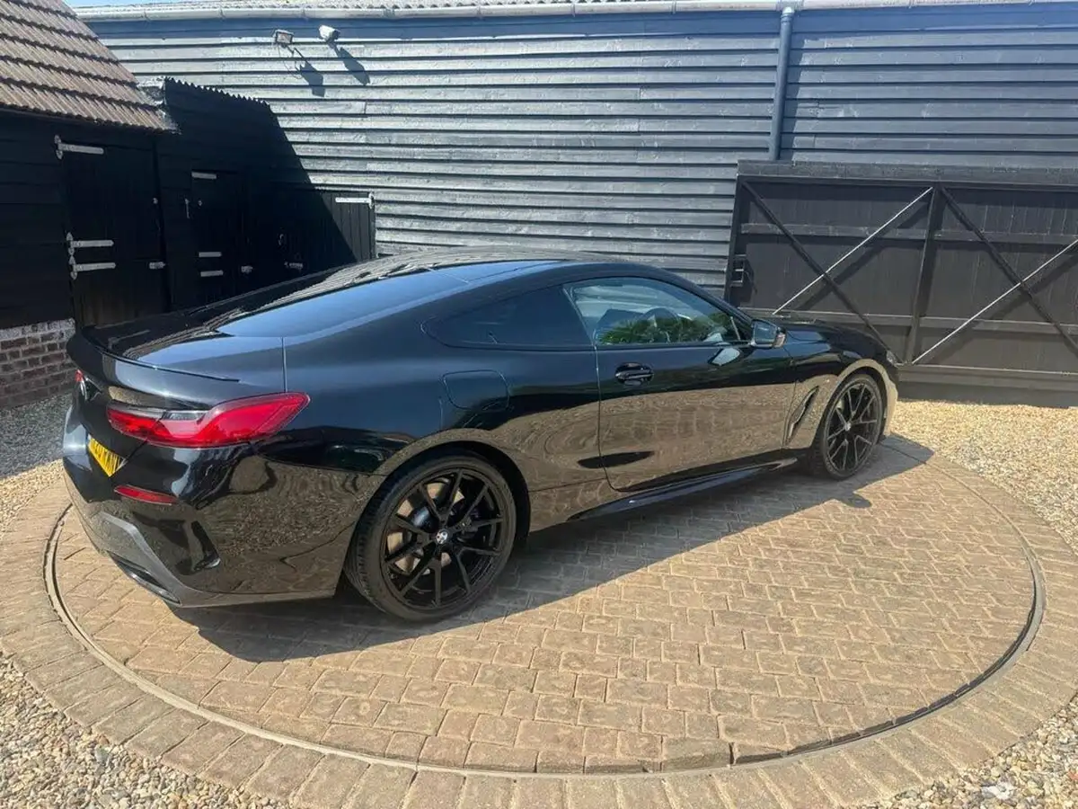 2020-bmw-8-series-30-840i-coupe-2d-big-43