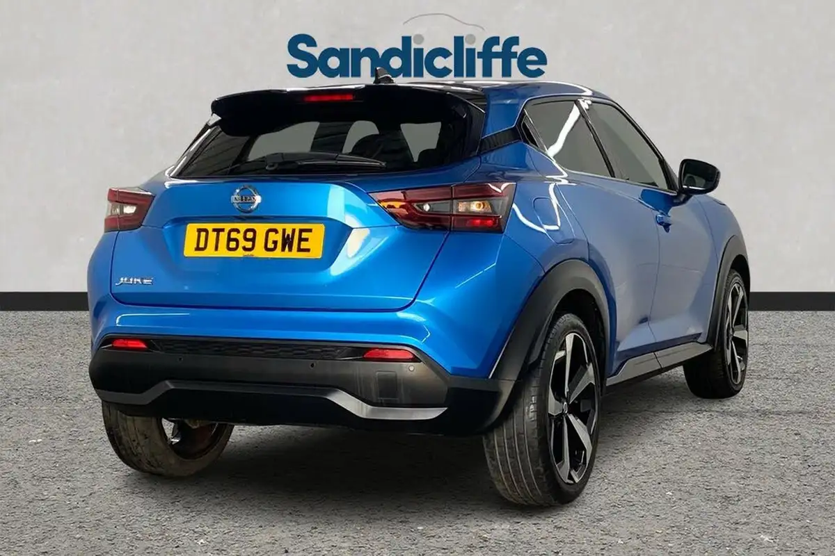 2020-nissan-juke-10-dig-t-tekna-117ps-big-3