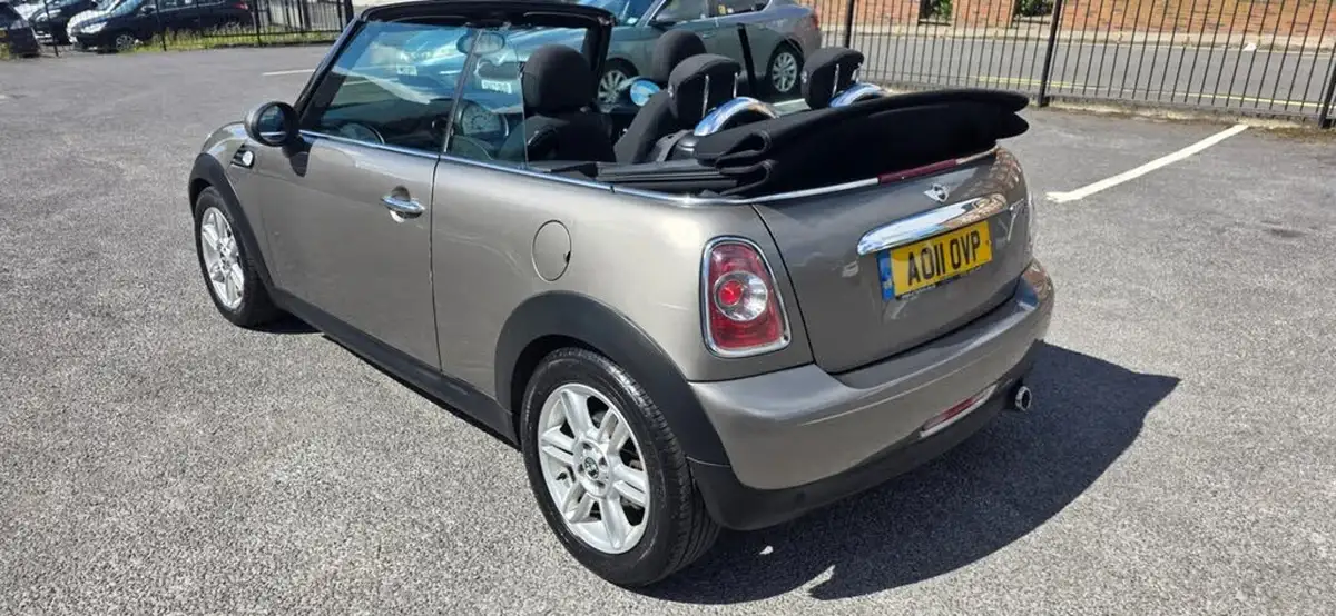 2011-mini-cooper-16td-cooper-d-112bhp-convertible-2d-1598cc-big-0