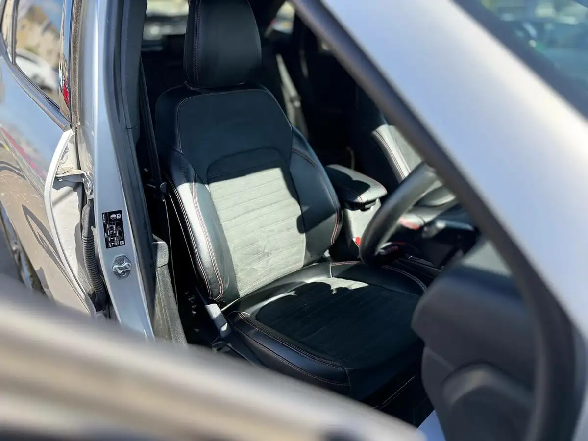 2020-ford-kuga-25t-st-line-first-edition-big-11