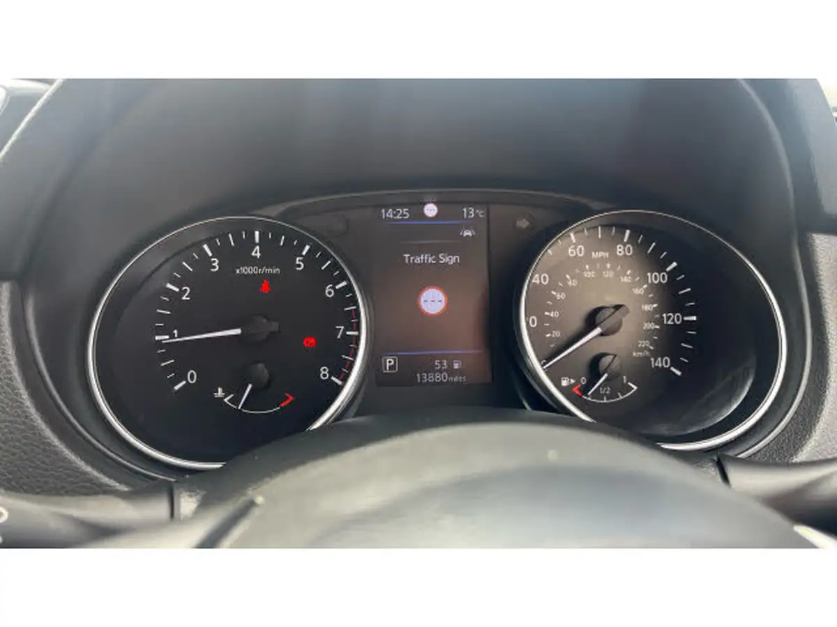 2019-nissan-qashqai-13-dig-t-acenta-premium-160ps-dct-big-29