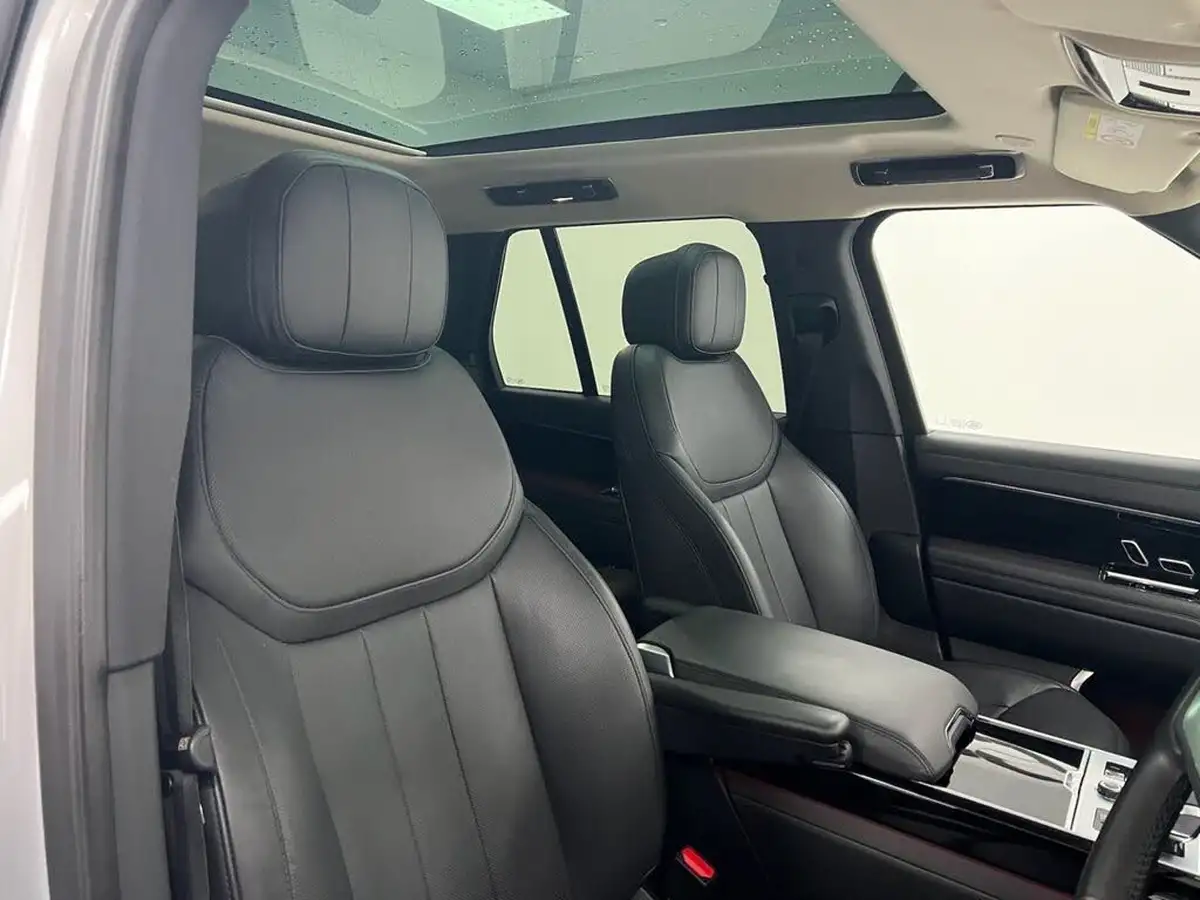 2023-land-rover-range-rover-30-d350-se-big-8