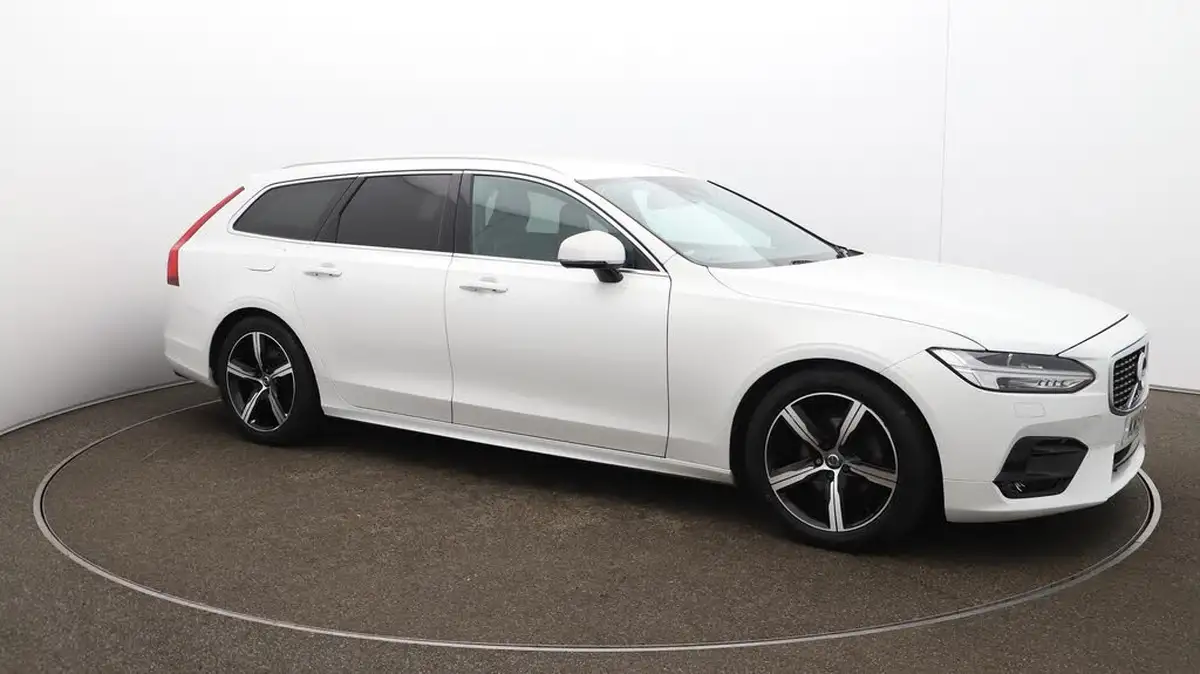 2019-volvo-v90-20td-d4-r-design-big-36