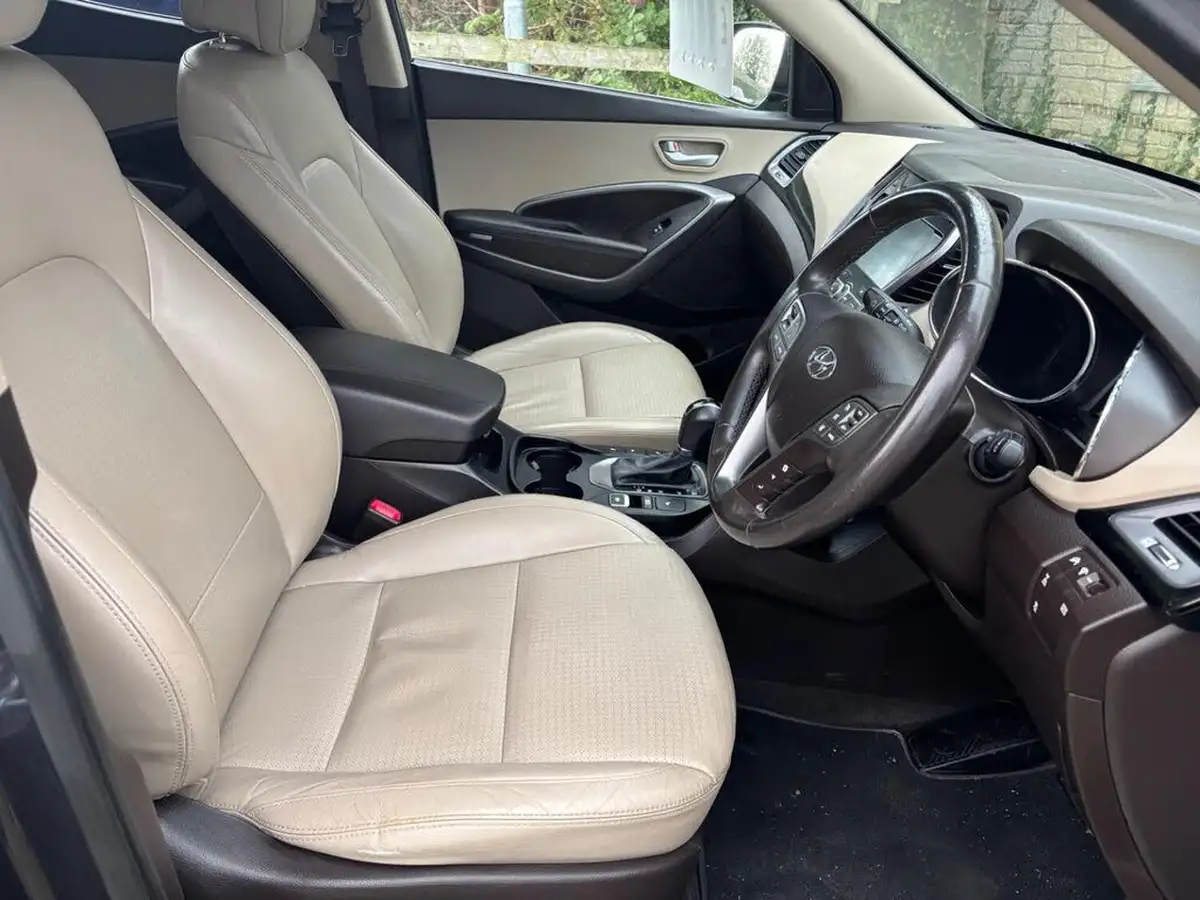 2013-hyundai-santa-fe-22-crdi-premium-se-auto-big-4