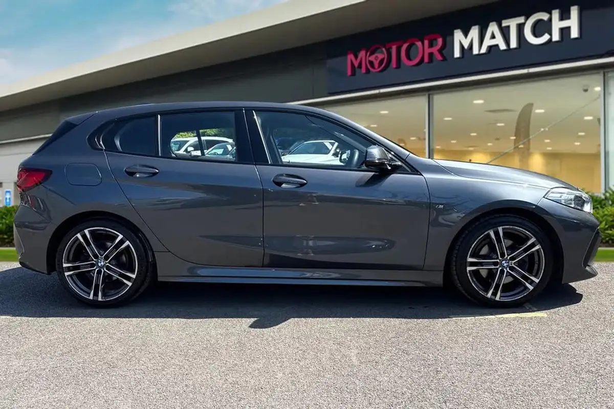 2021-bmw-1-series-15-118i-m-sport-lcp-big-2