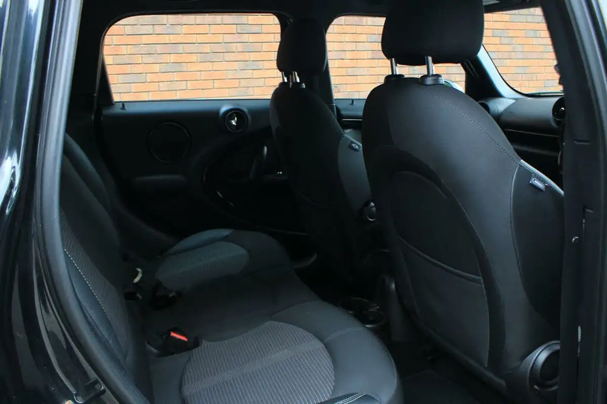 2014-mini-countryman-20td-cooper-sd-143bhp-all4-auto-big-8
