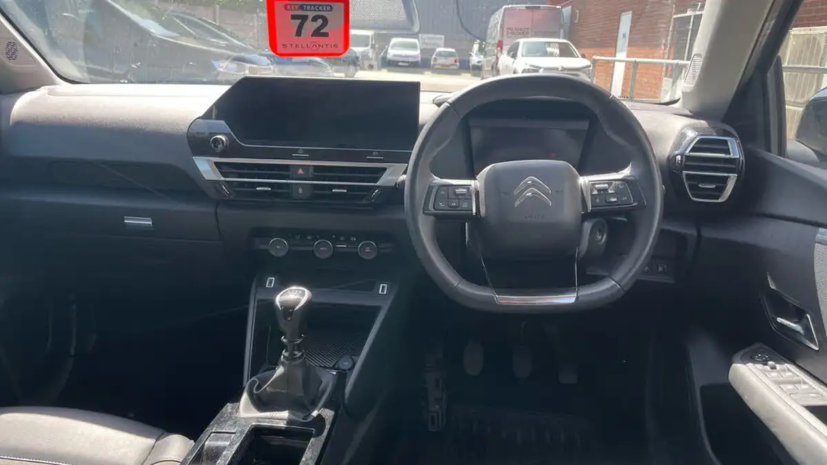2023-citroen-c4-12-puretech-sense-big-3
