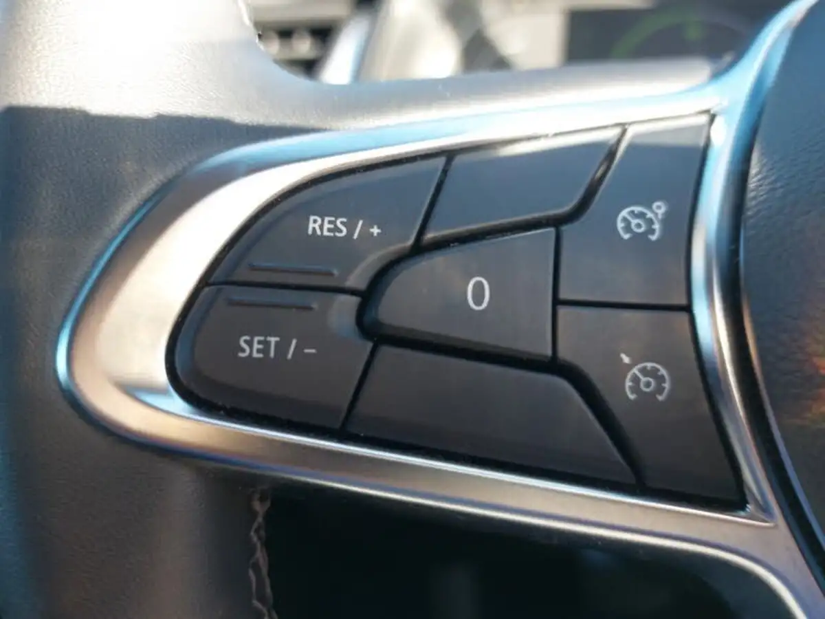 2023-renault-captur-16-evolution-big-12