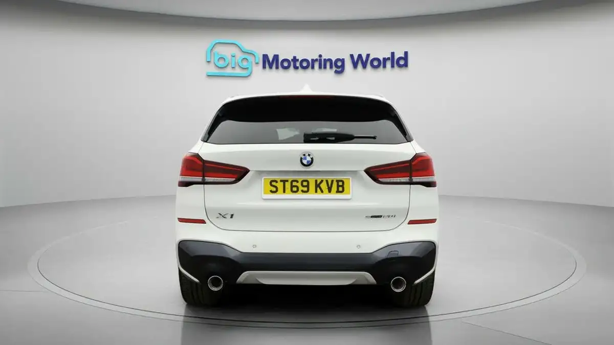 2019-bmw-x1-20-sdrive20i-m-sport-plus-pack-big-5