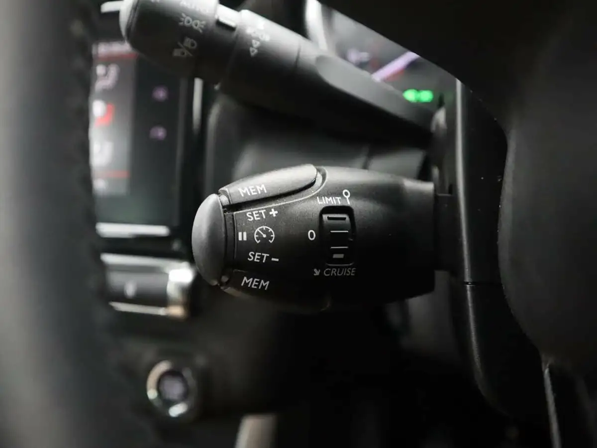 2019-citroen-c3-aircross-12-puretech-flair-110ps-ss-big-31