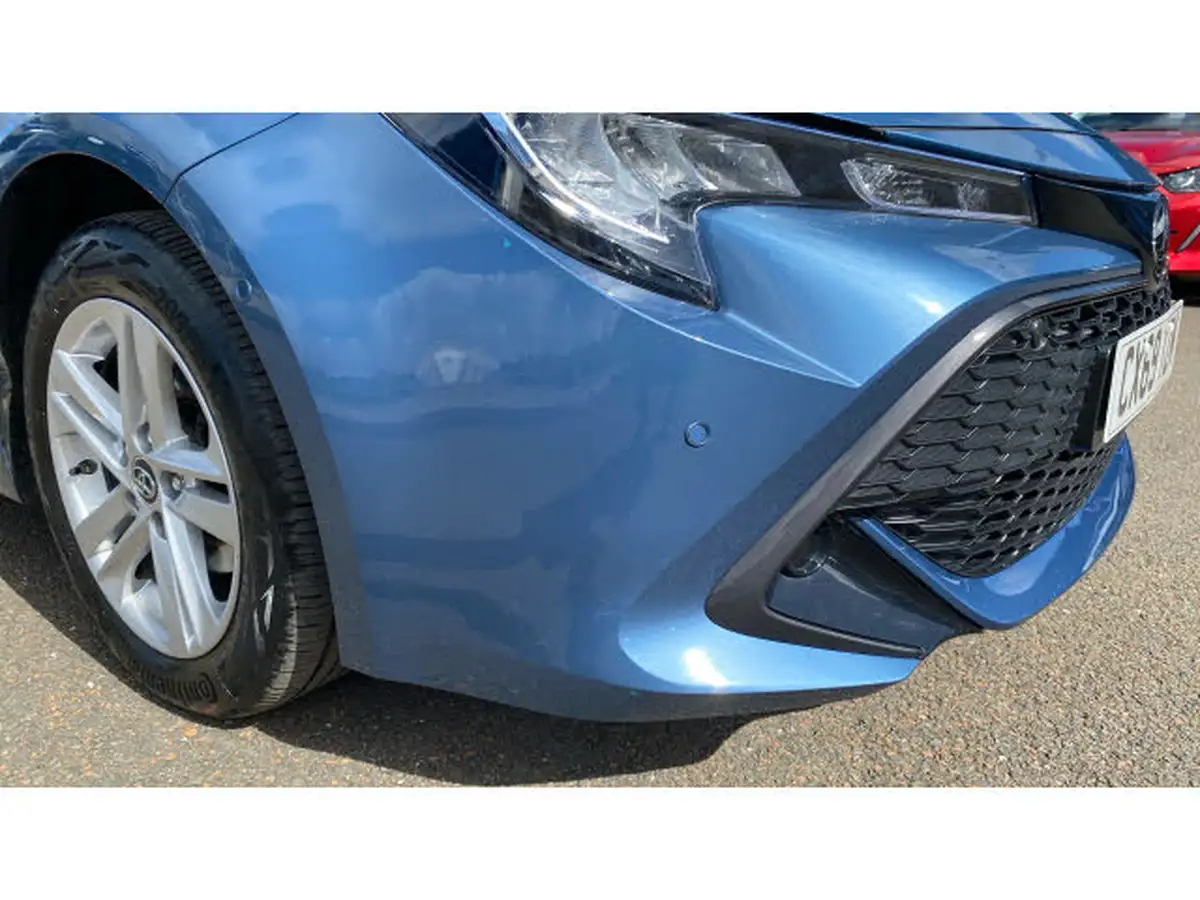 2019-toyota-corolla-12-vvt-i-icon-tech-trk-hatchback-big-35