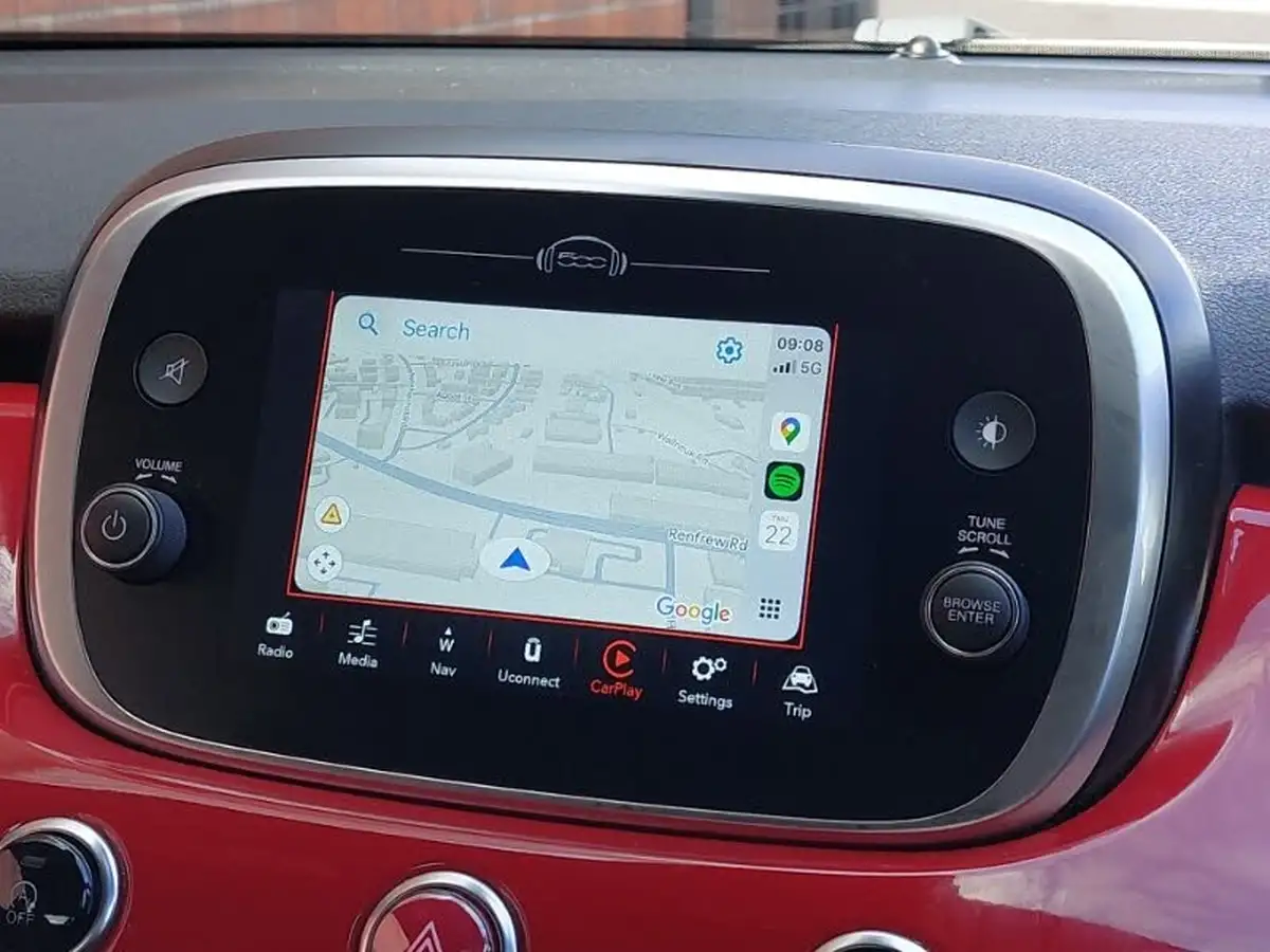 2022-fiat-500x-10-firefly-turbo-red-big-18