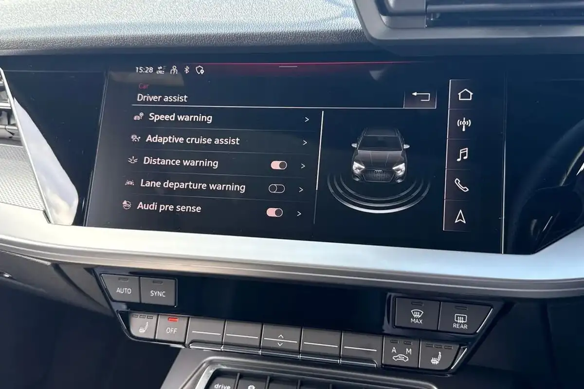 2023-audi-s3-20-tfsi-black-edition-saloon-4d-big-30