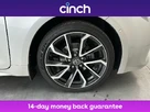 2019-toyota-corolla-18-vvt-i-excel-trk-hatchback-small-26