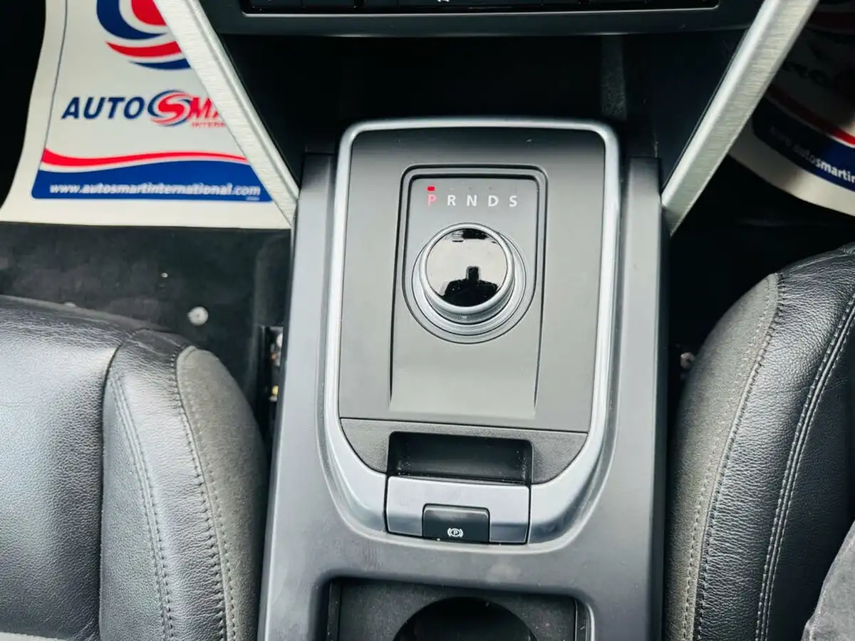 2015-land-rover-discovery-sport-20td4-se-tech-180ps-auto-big-38